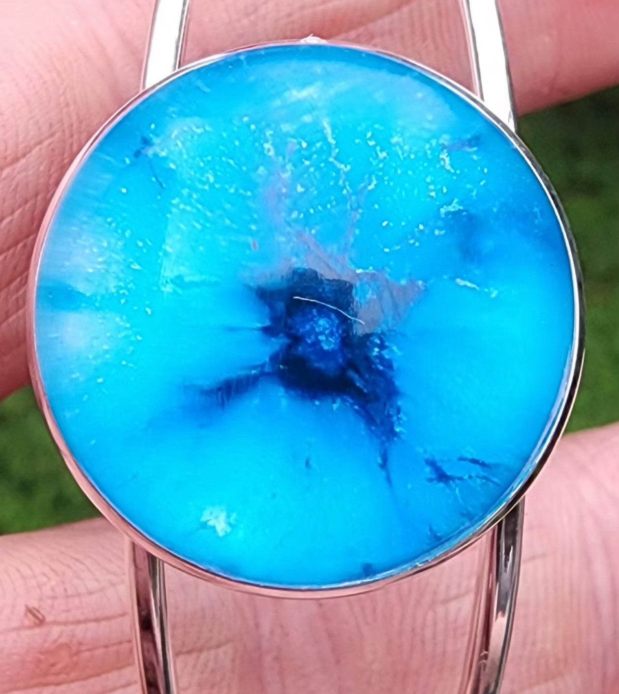 Bracelet cabochon bleu – Inspiration océan profond